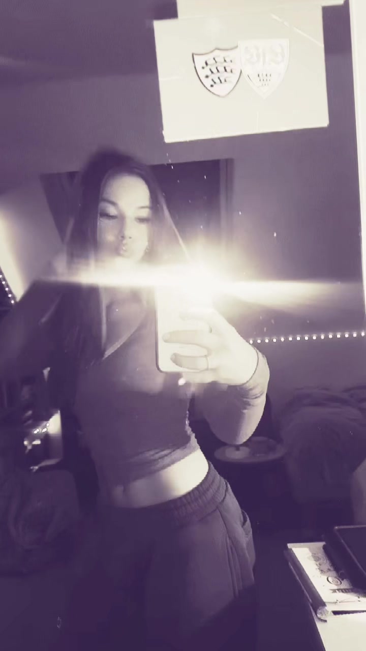 @Marie-Lou