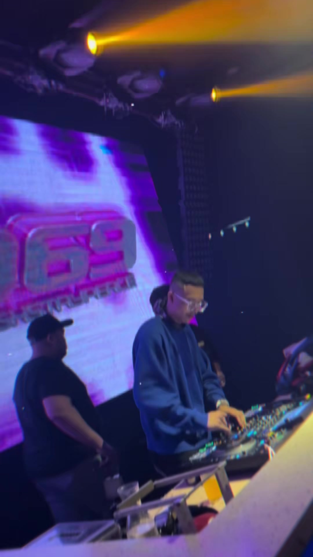 @DJ MAD 69