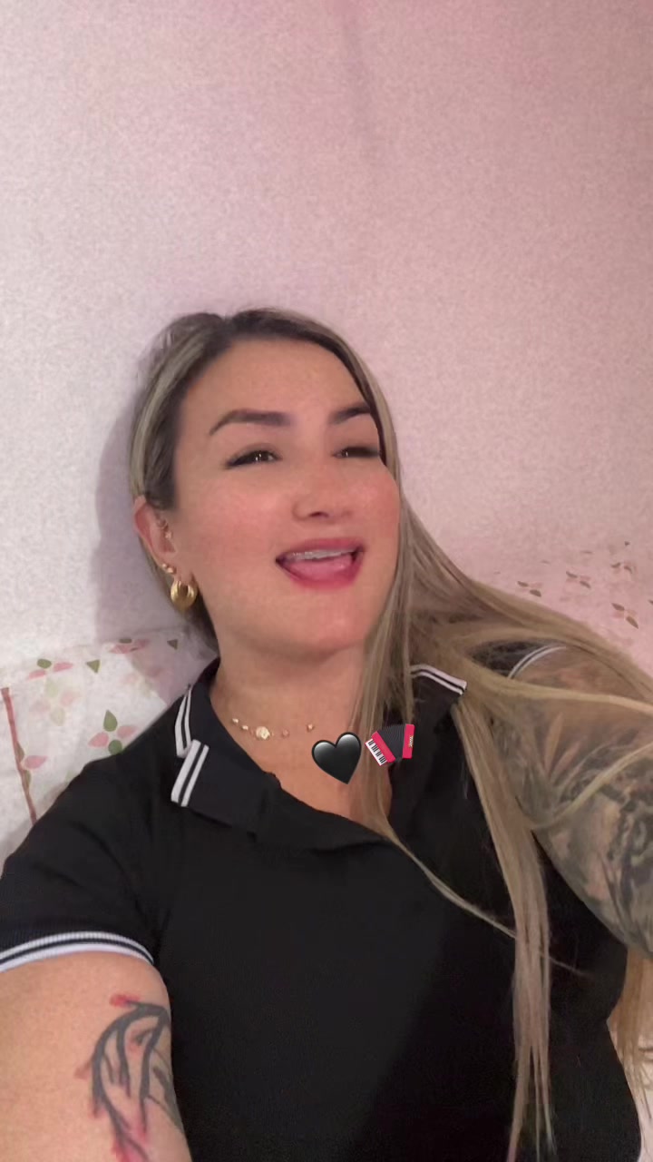@Fernanda🖤
