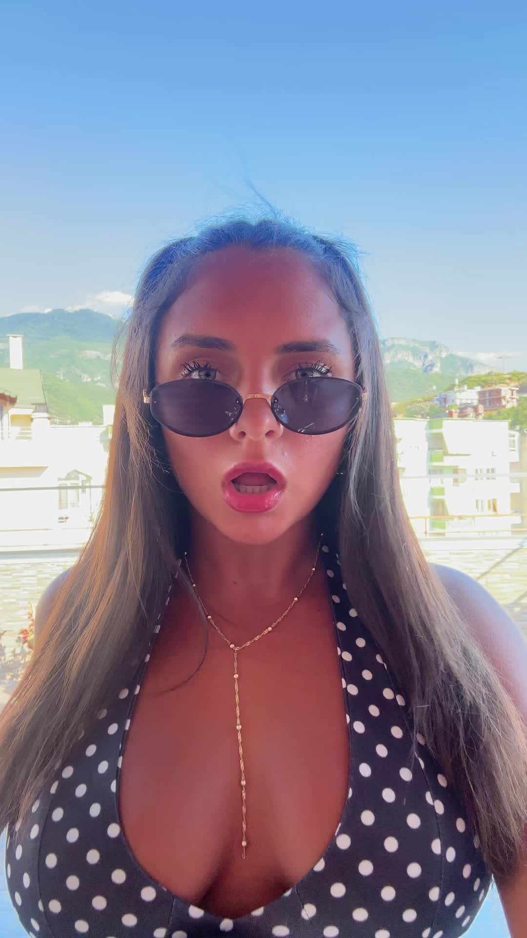 @elina gjeli