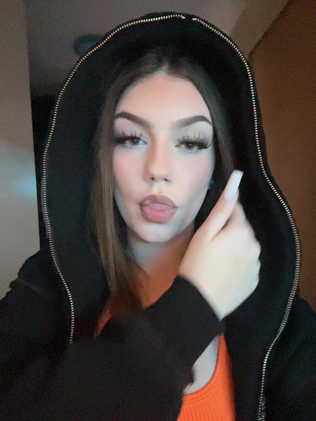 @๐๐๐๐