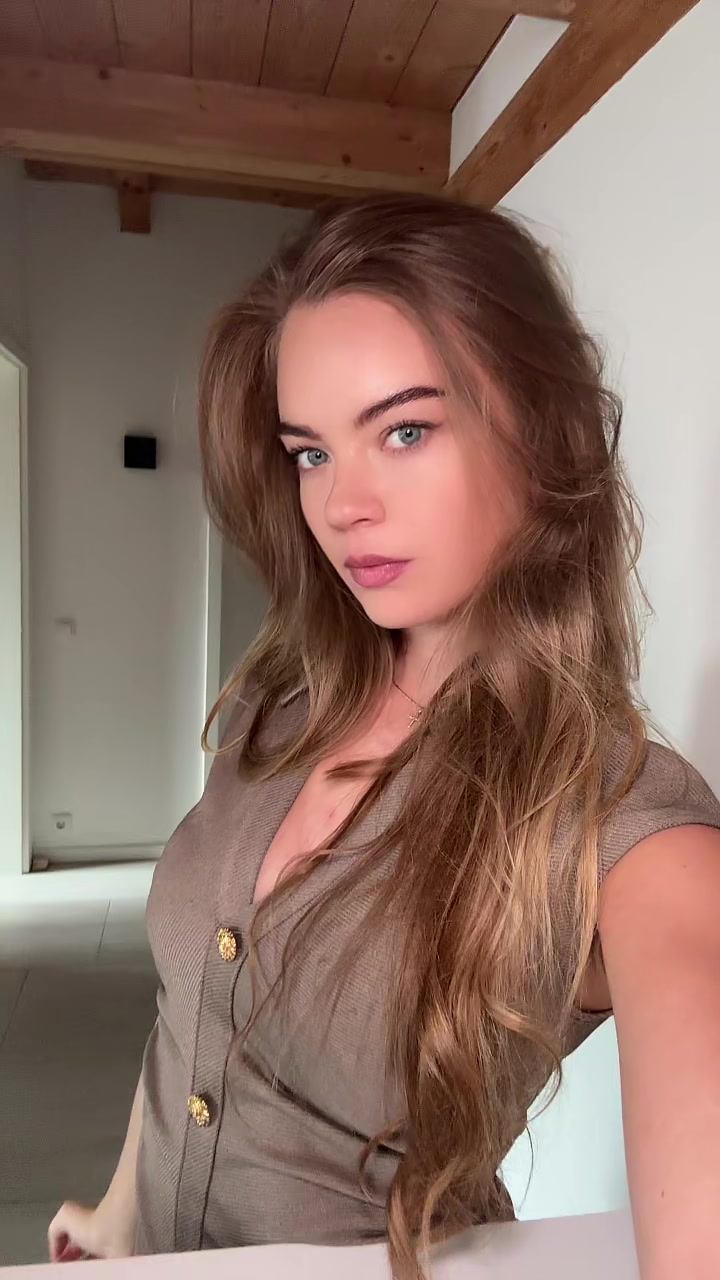 @Laura ✟ Eva