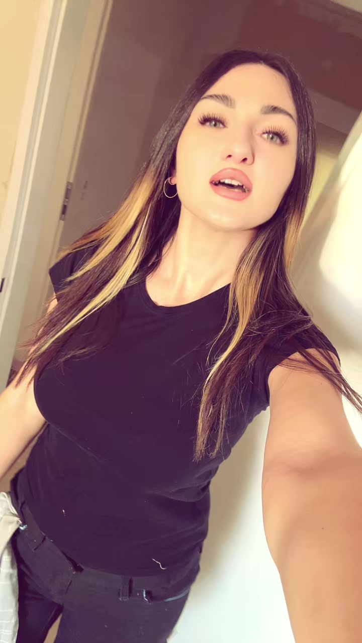 @Cristina Sinicici