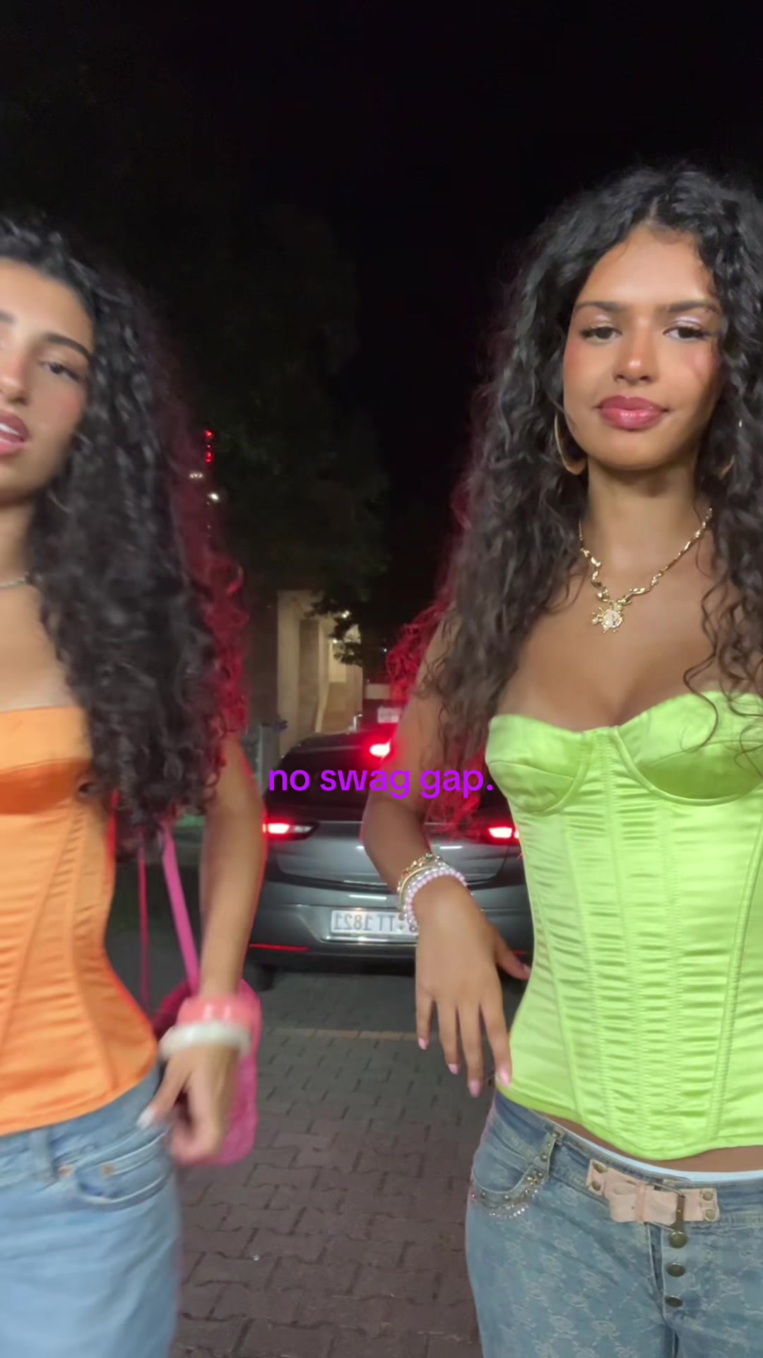 @Roxi