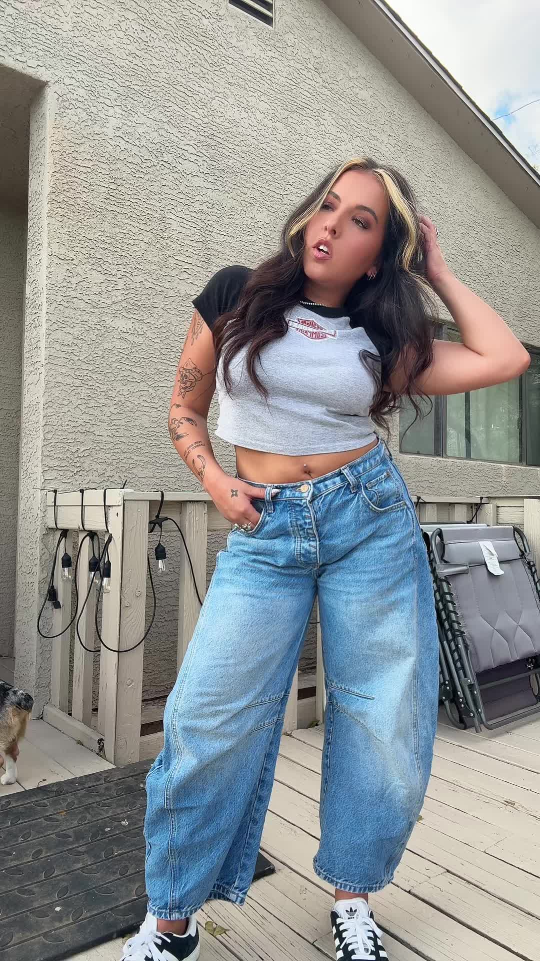 @pikivids_