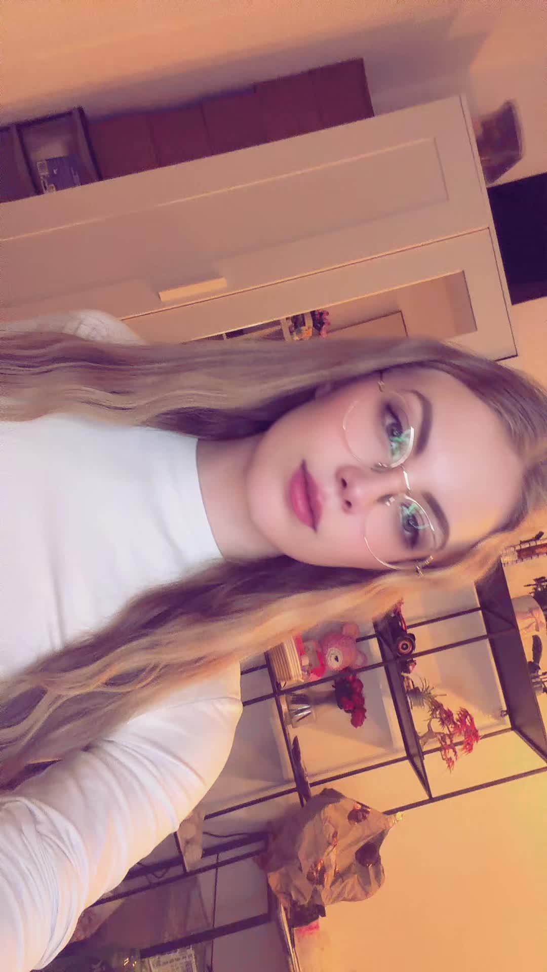 @Lina