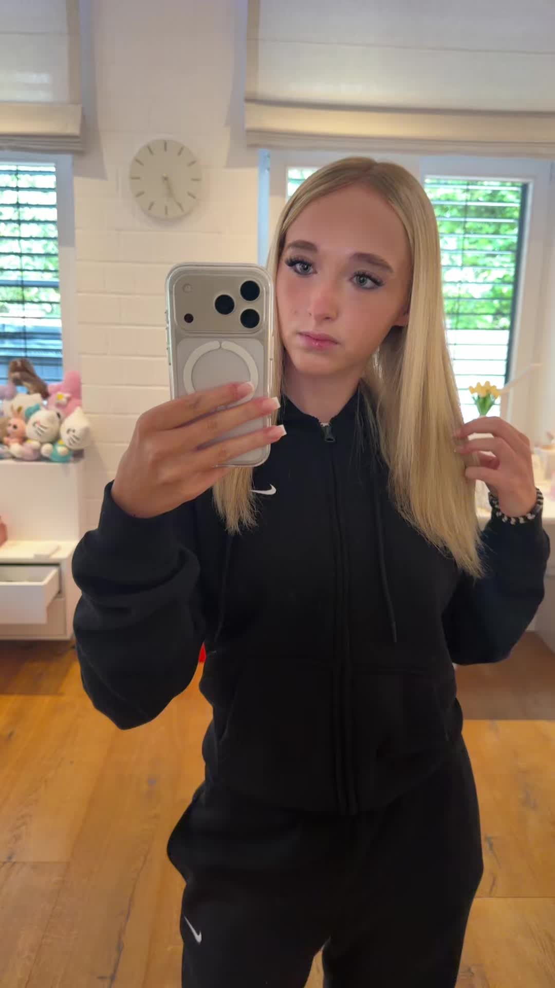 @lena