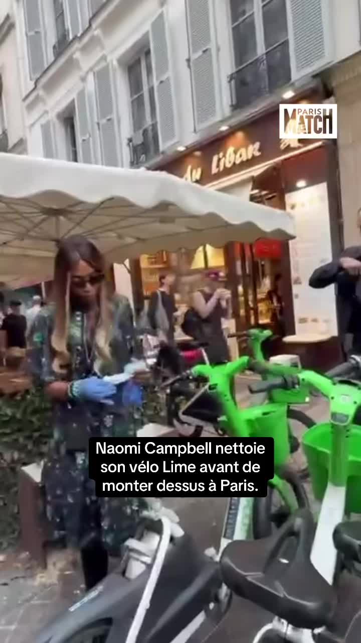 @Paris Match