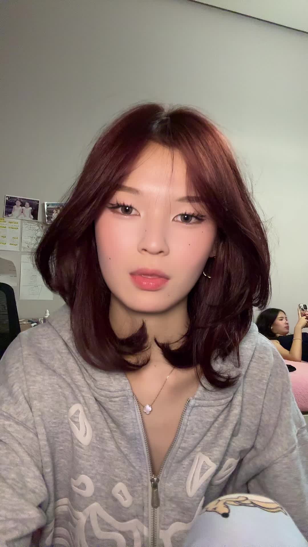 @Шапка🪽
