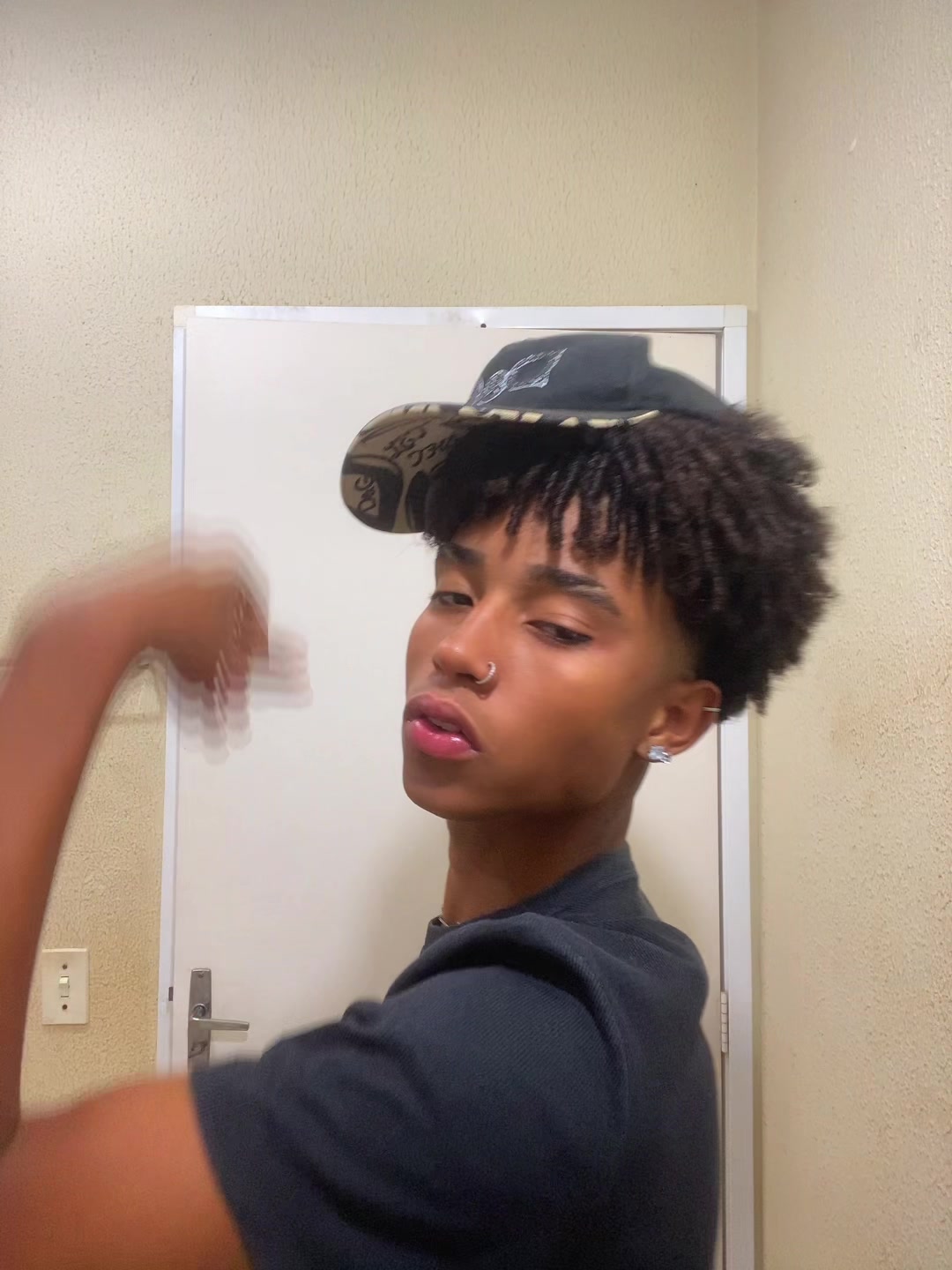 @DRAKO🩸
