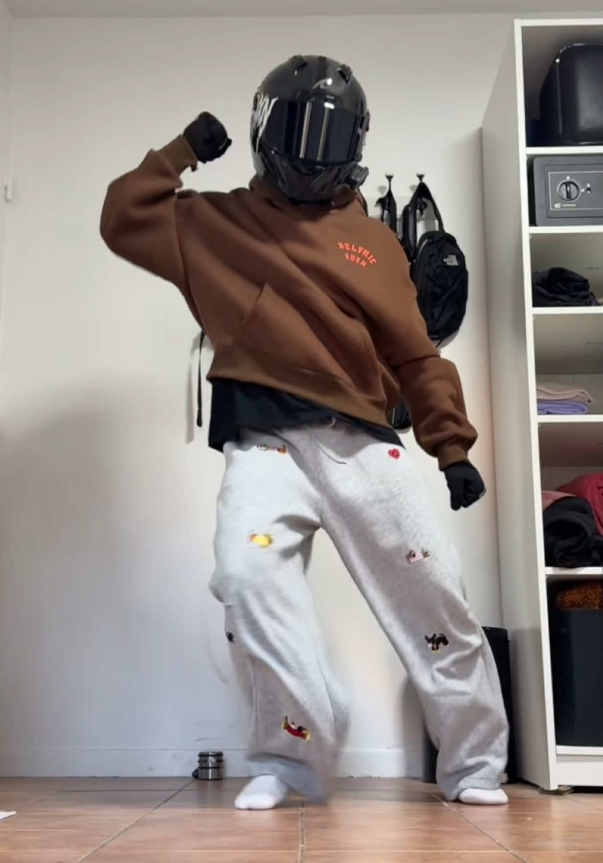 @StxvxnTran