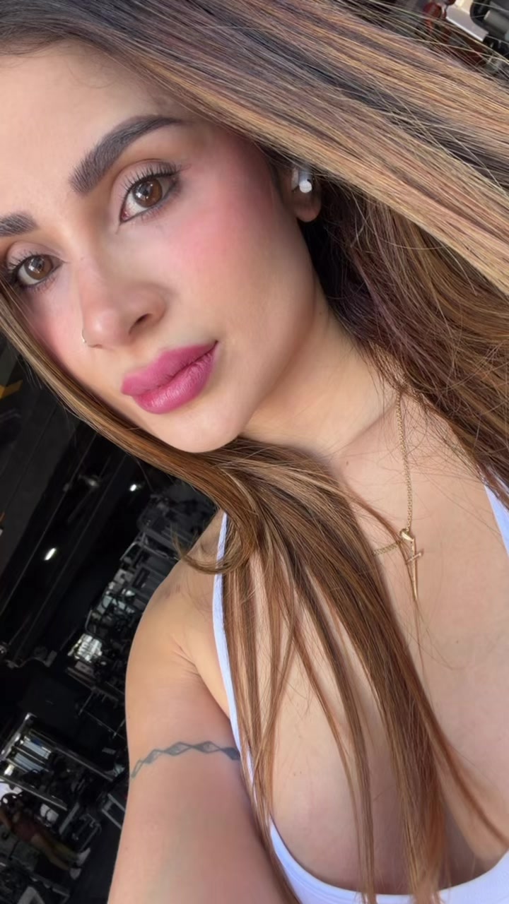 @Jenny Sofia Correa G