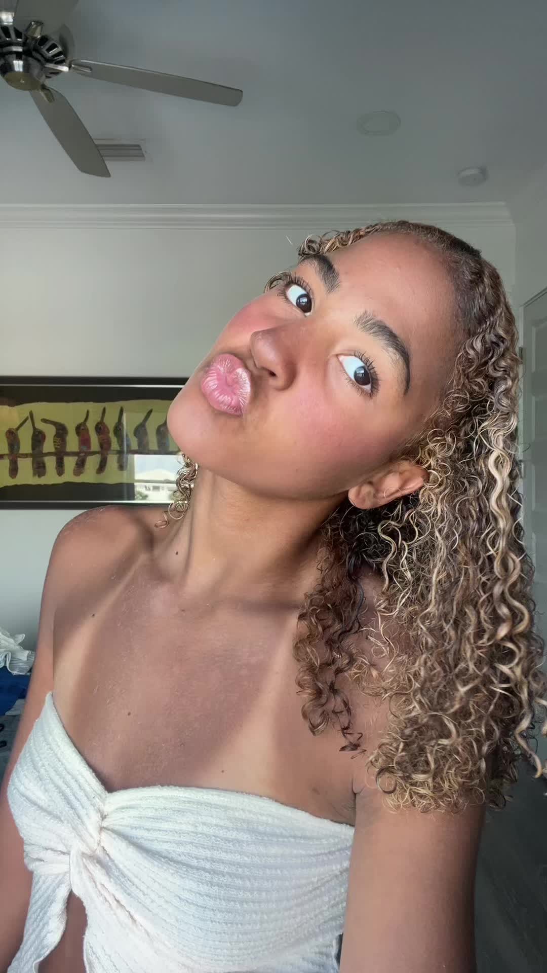 @Hey guys!!👯&zwj;♀️😘