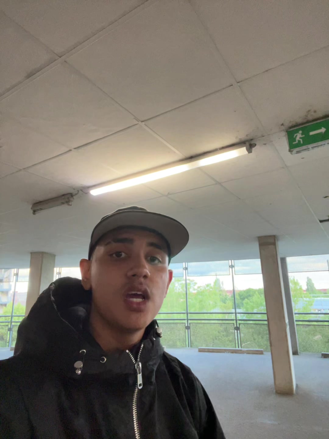 @๐