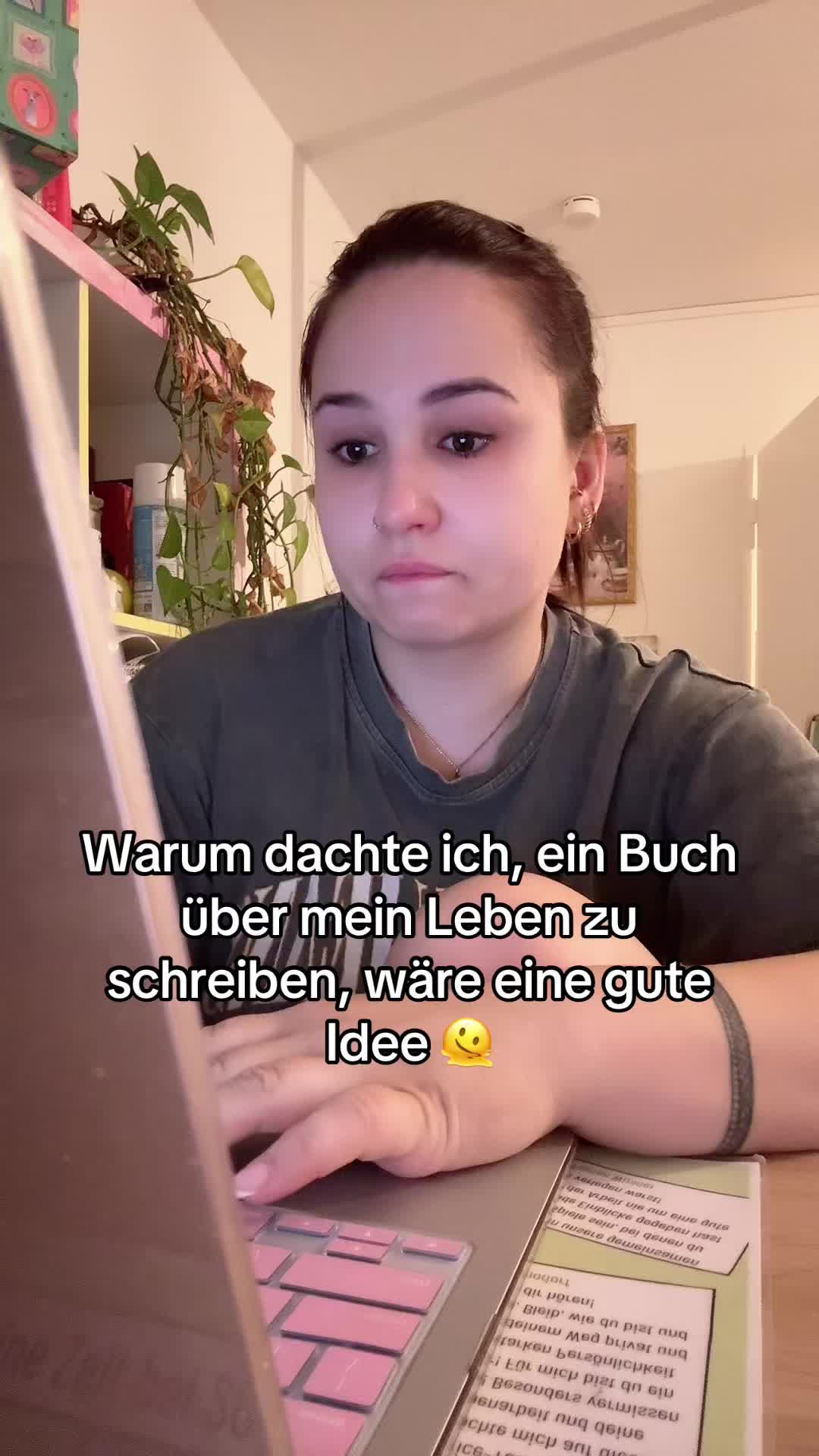 @laurassoberlife