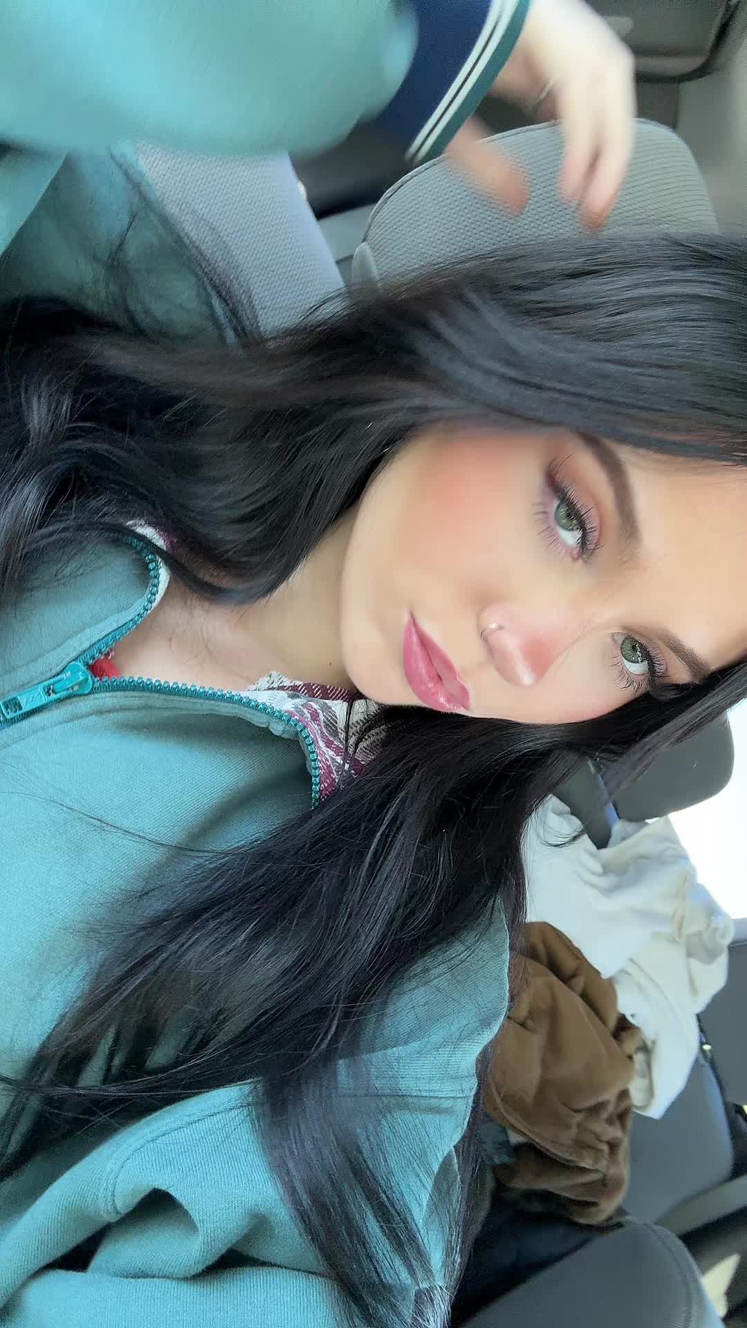 @Ella