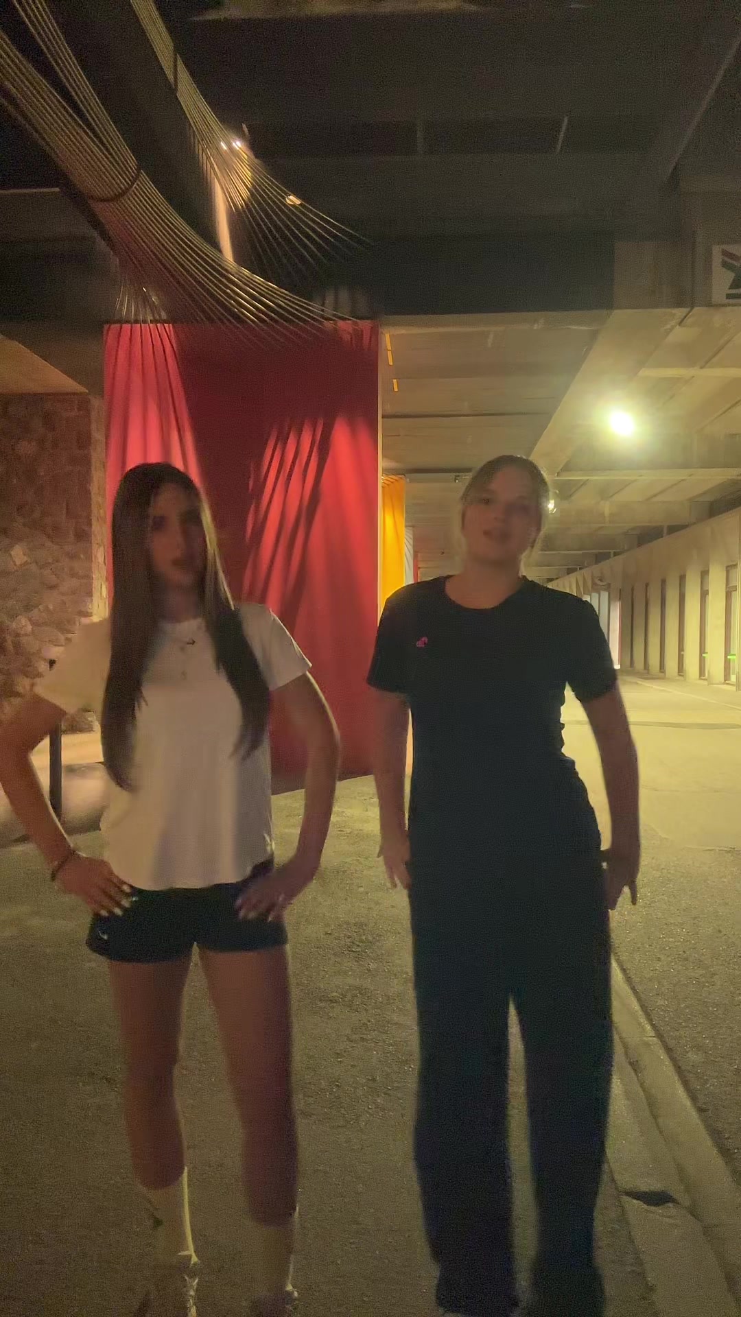@𝑠𝑜𝑓𝑖𝑎