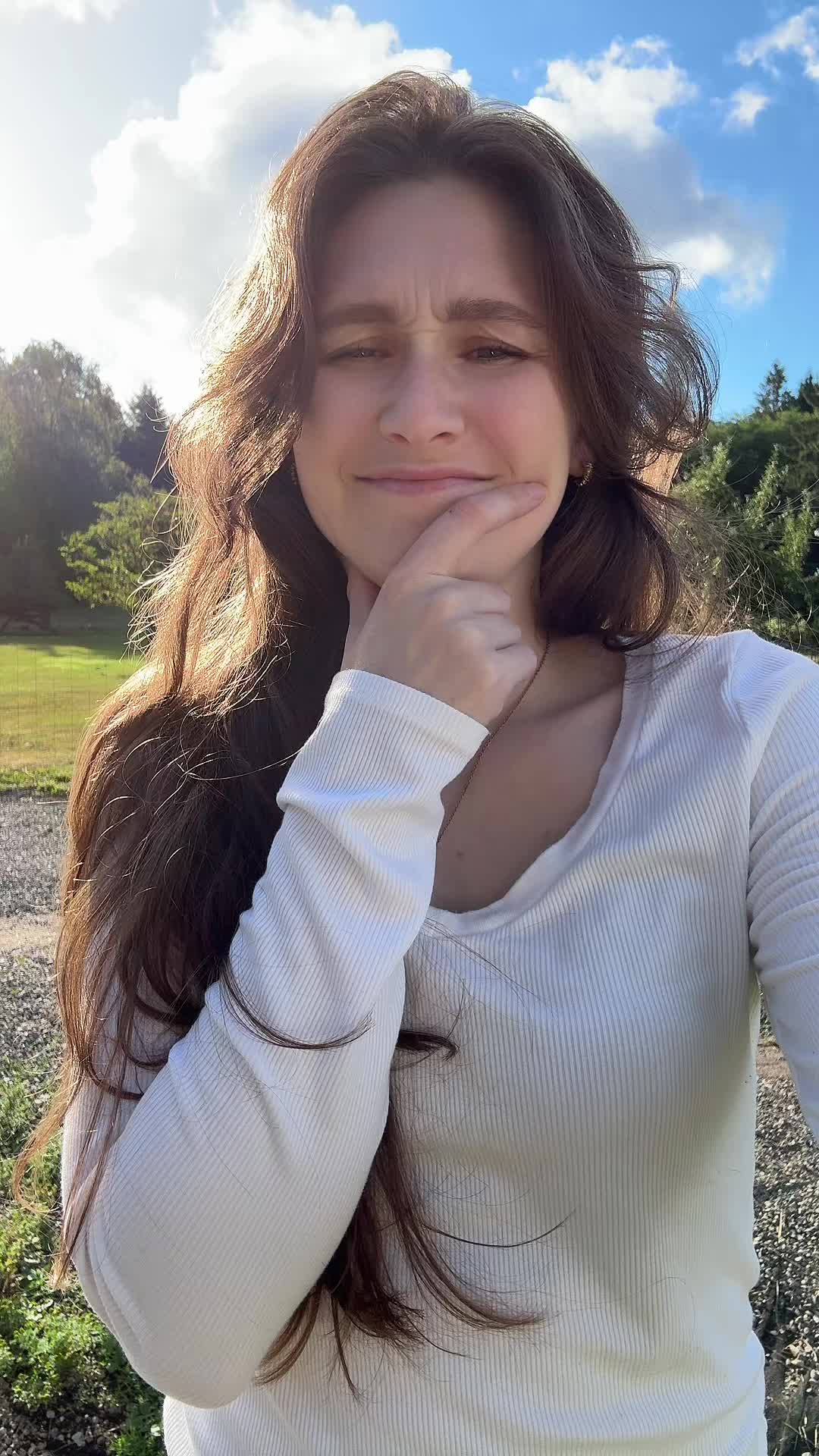 @KayraJayneee