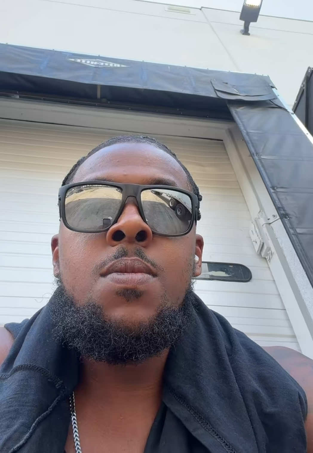 @AJ💰