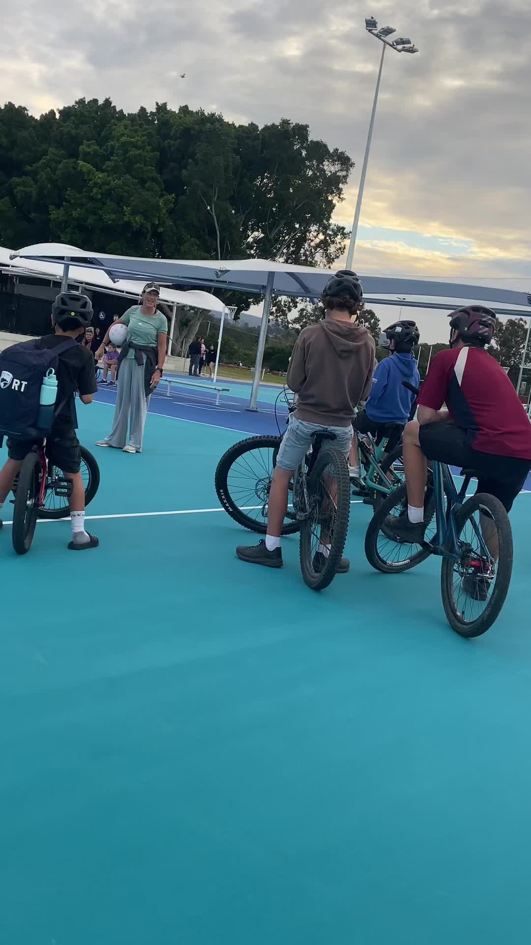 @uzr.oliver