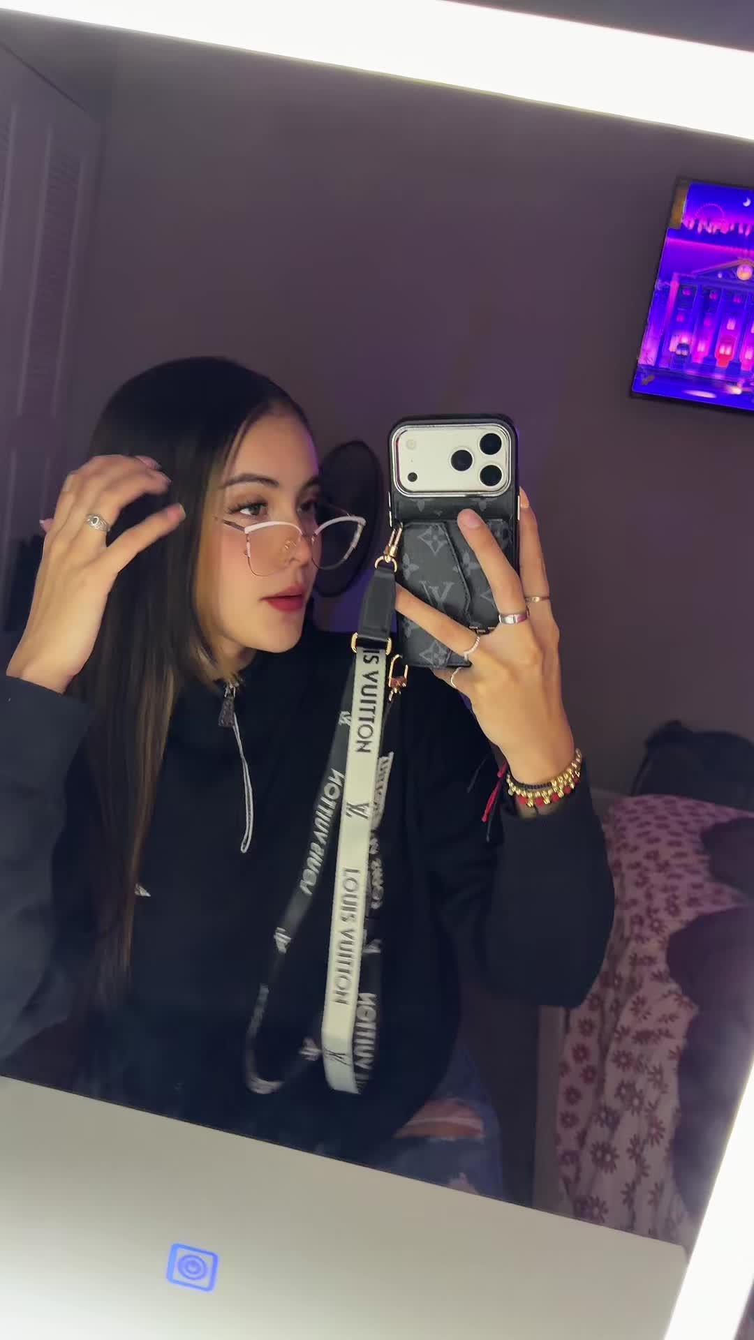 @💕Ąɓƴ🎀