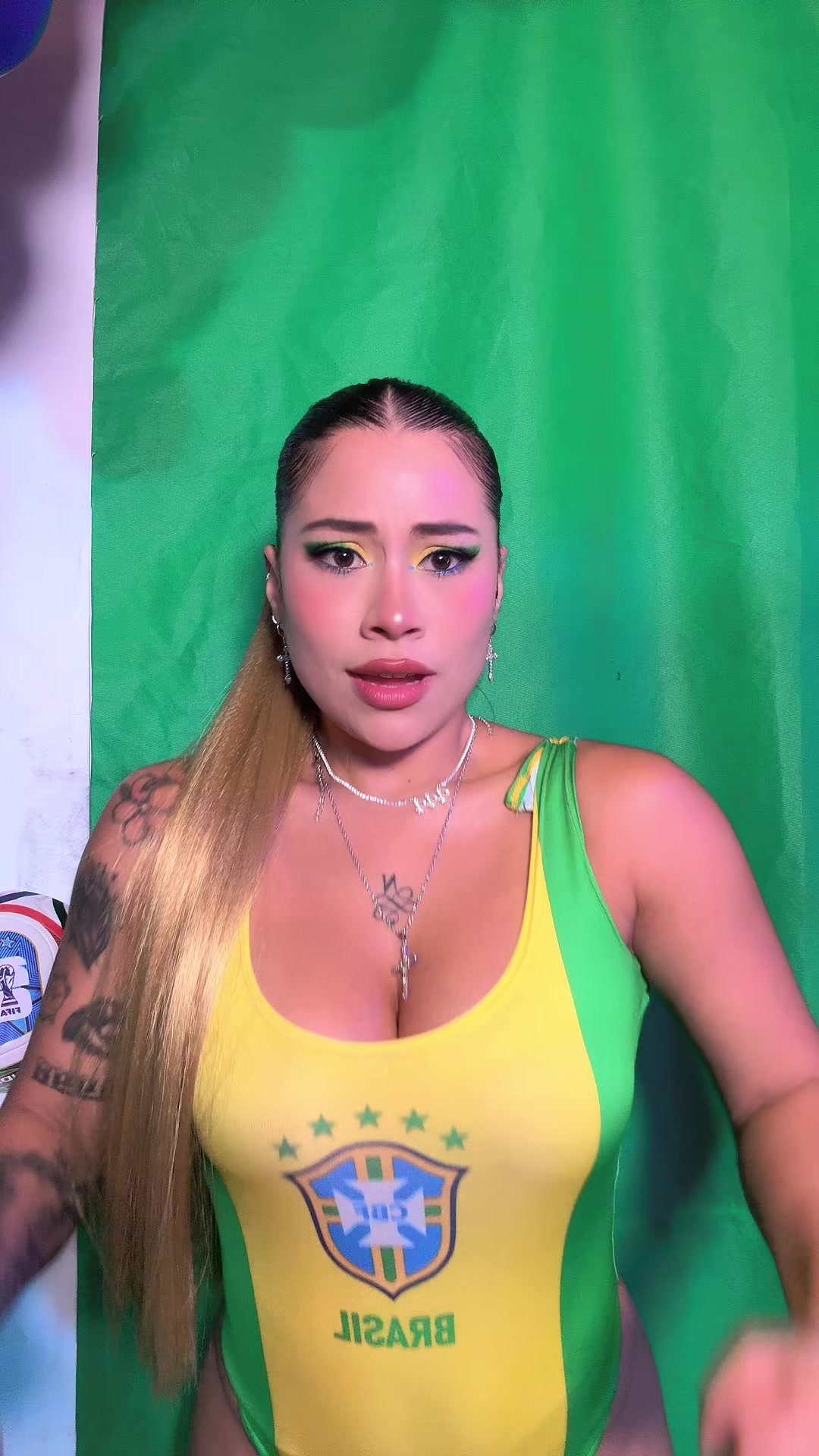 @Karen Caceres