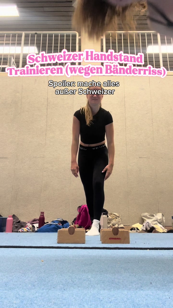@Maya🤸🏼♂️