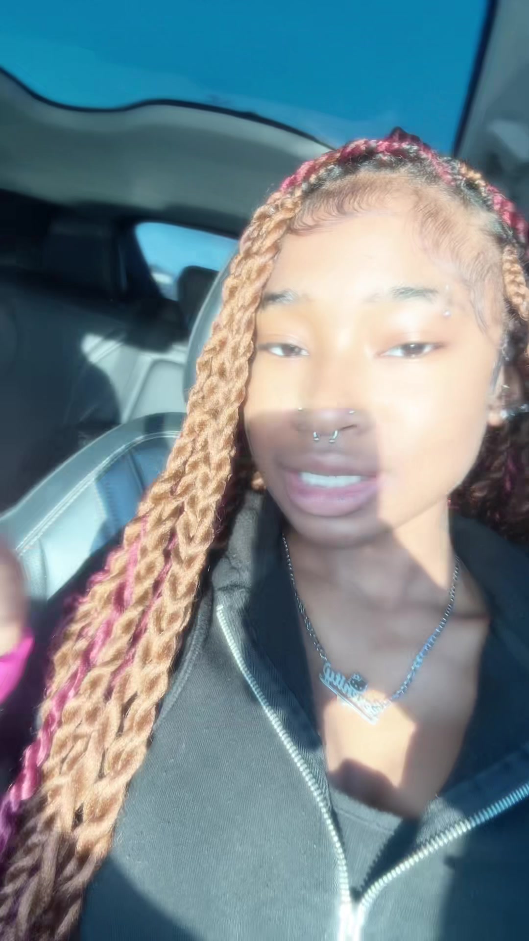 @RENIDAPOOH🧸👩🏾&zwj;❤️&zwj;💋&zwj;👩🏾