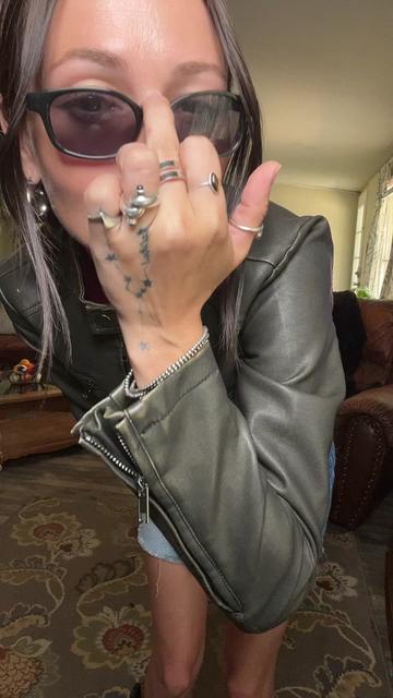@hayhay🎱🎰🍒🚬