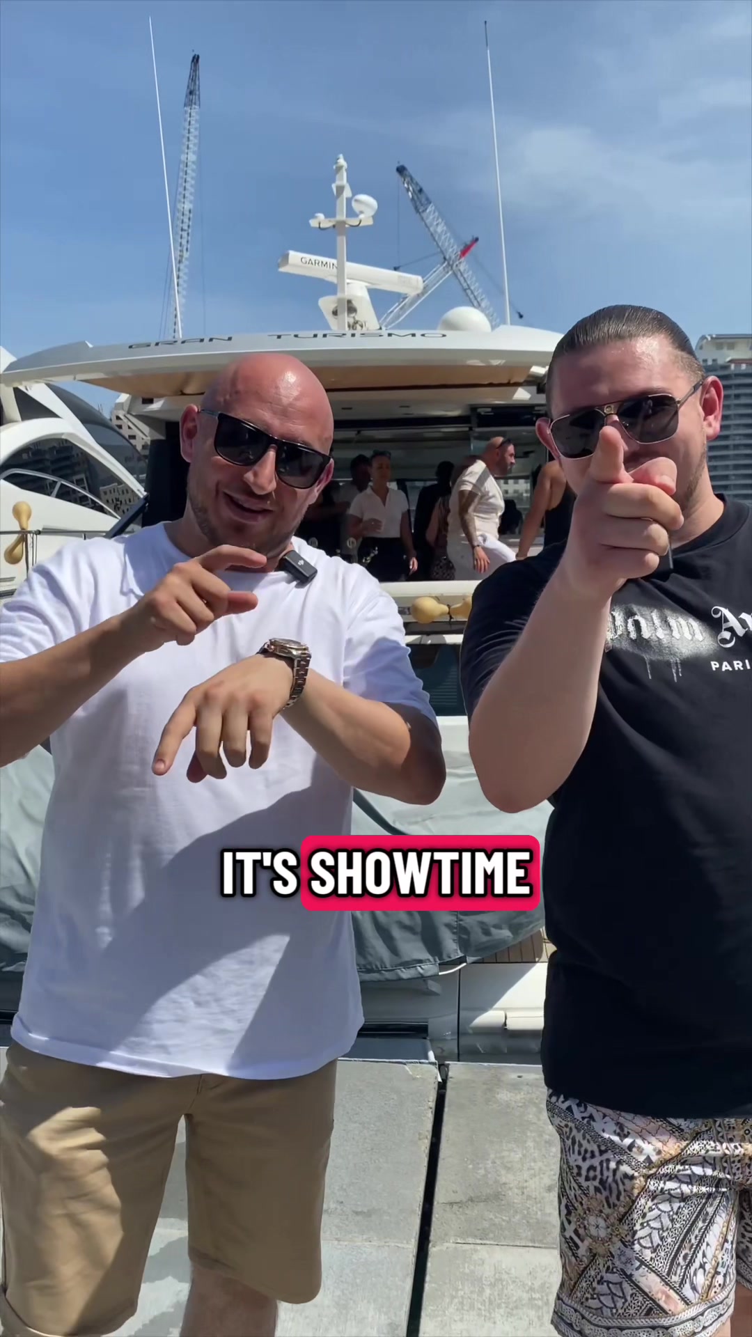 @theshowtimecrew