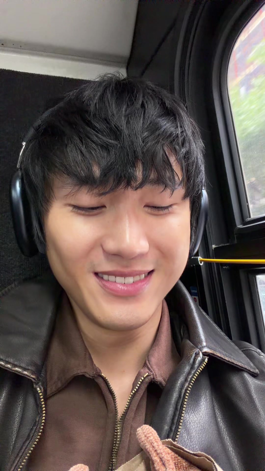 @Charles Hsu Spam Account