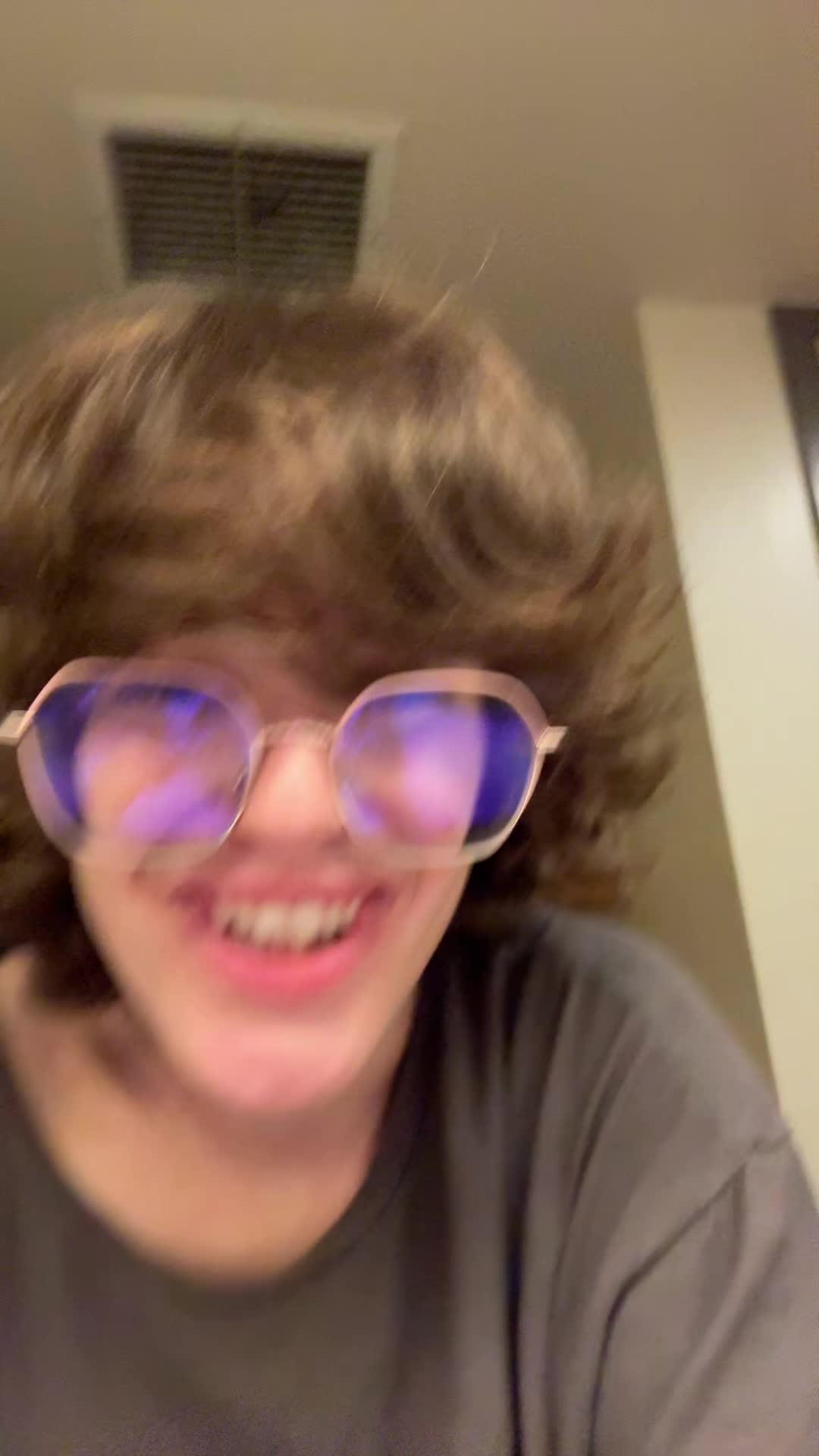 @4hung3r