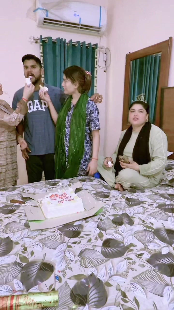 @🦋Meerab shah Official🦋
