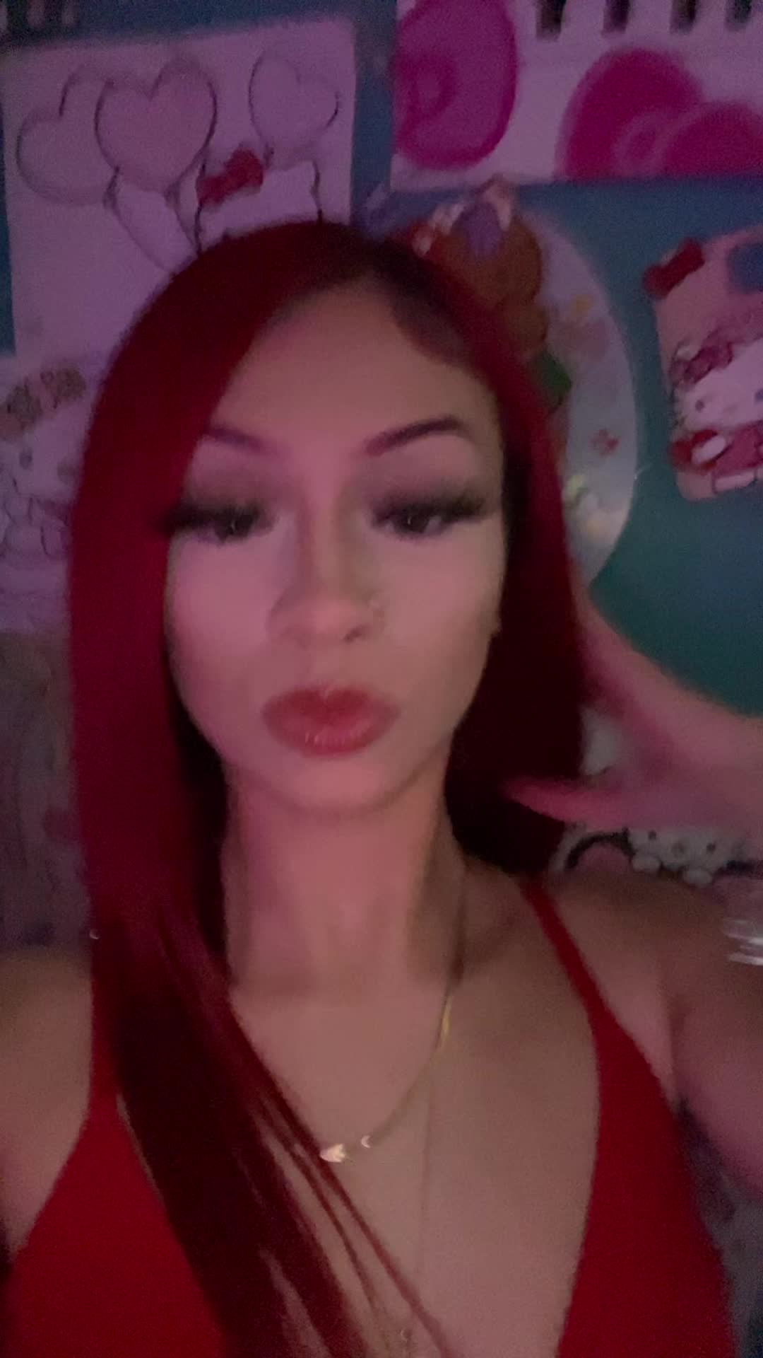 @🧜🏼&zwj;♀️