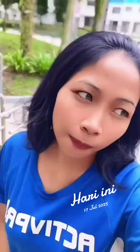 @DewiNya Safar J🖤E