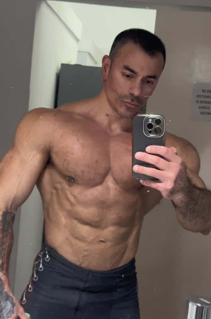 @Marcelo Báez