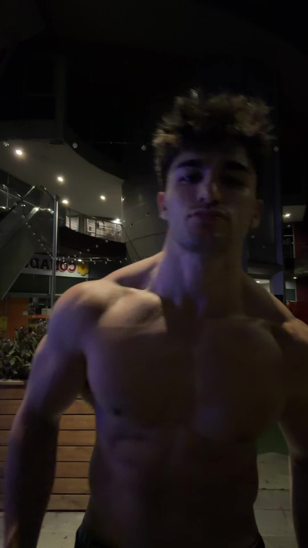 @Fry_Aesthetic