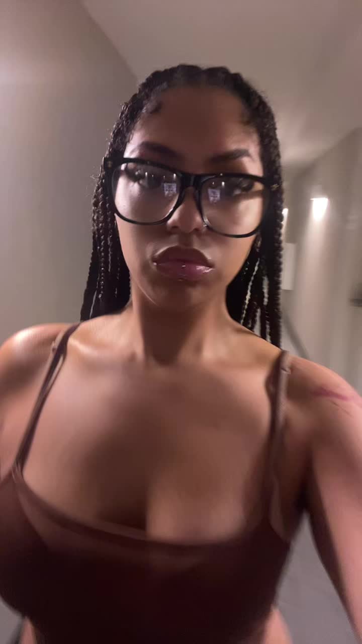 @🤭