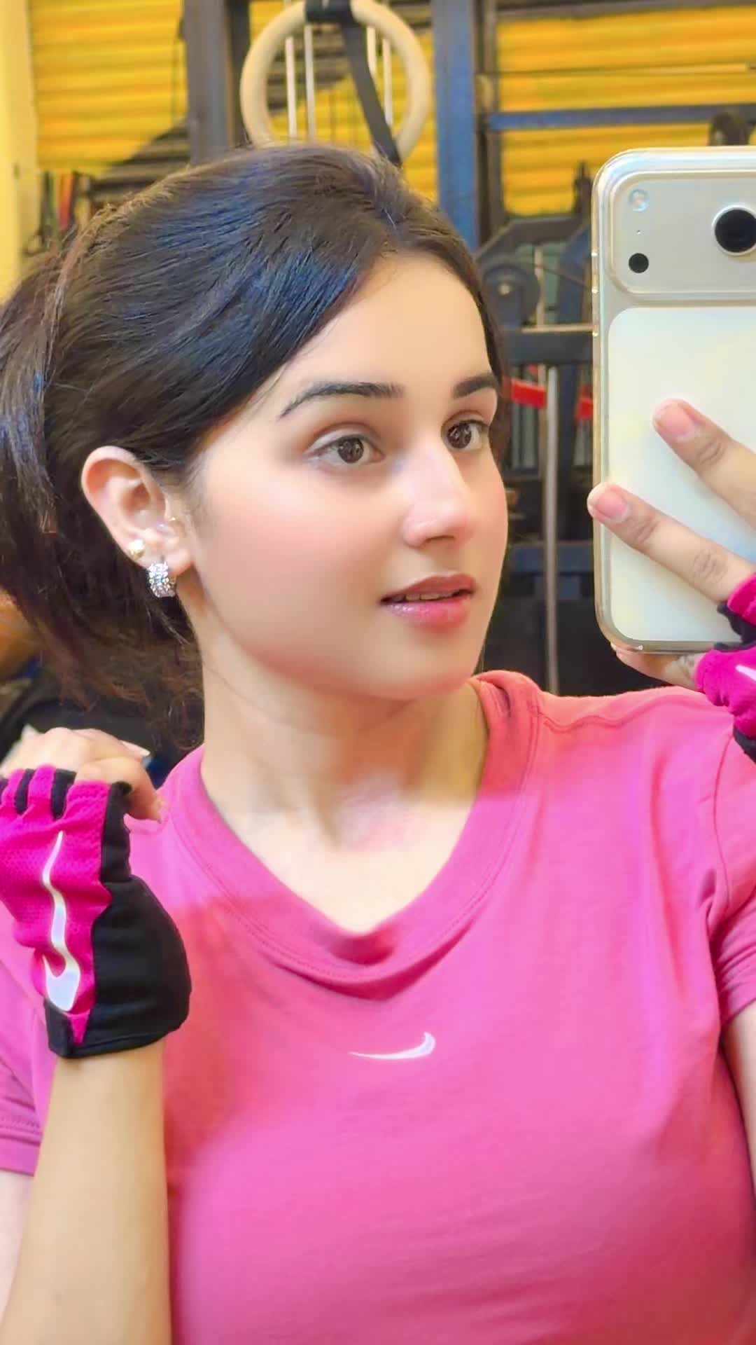 @✨Mariyam Official💕
