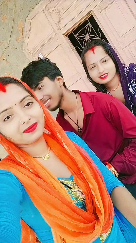 @Dipendra love Aarti