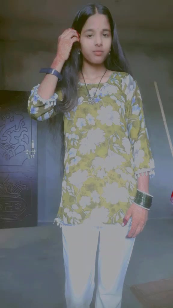 @Bhai ki ladali sister