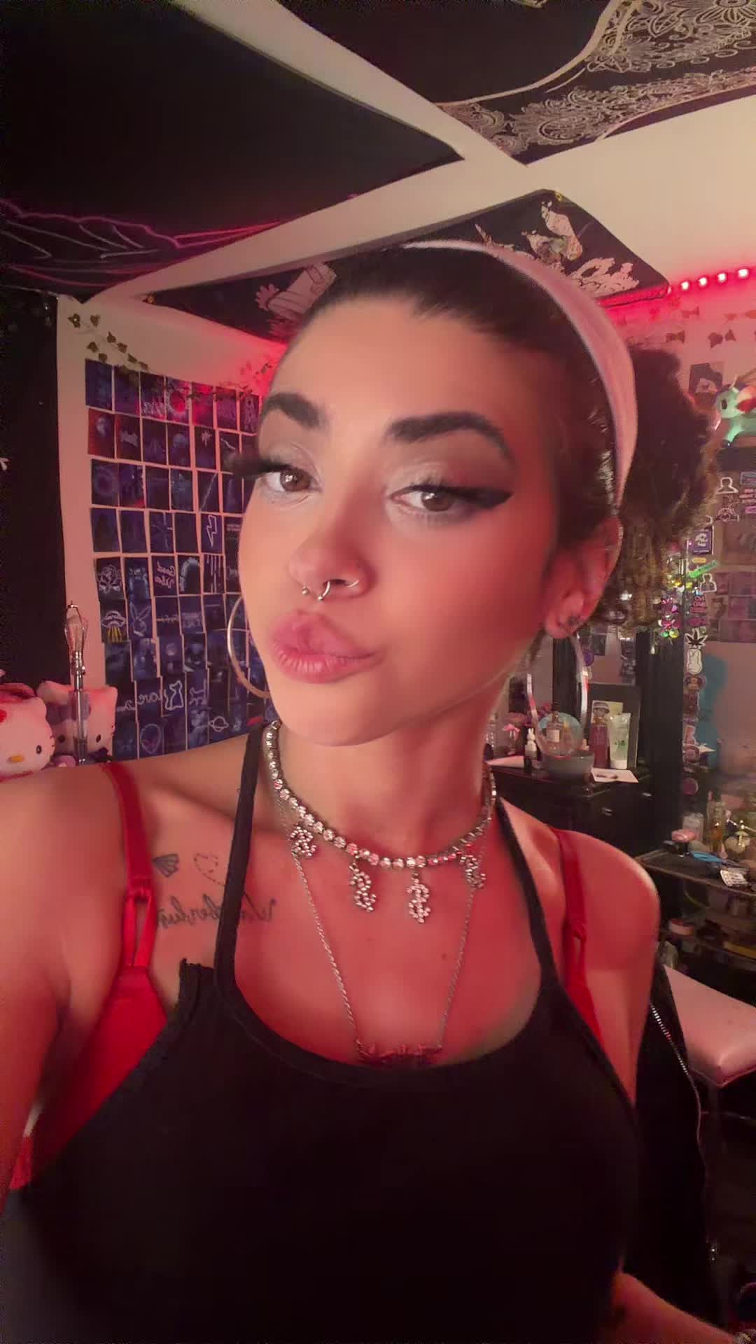 @Juliaswrld999