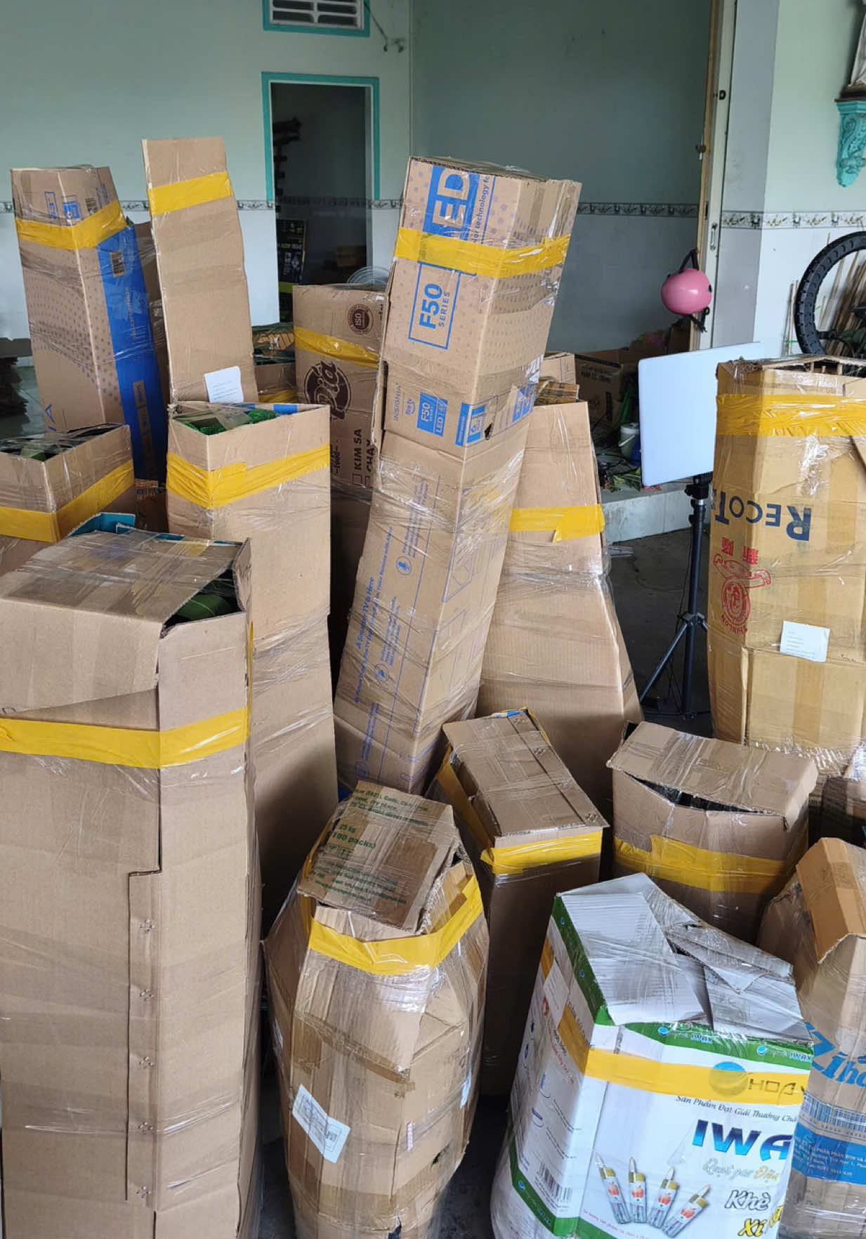 @Tiệm Lá Nhỏ
