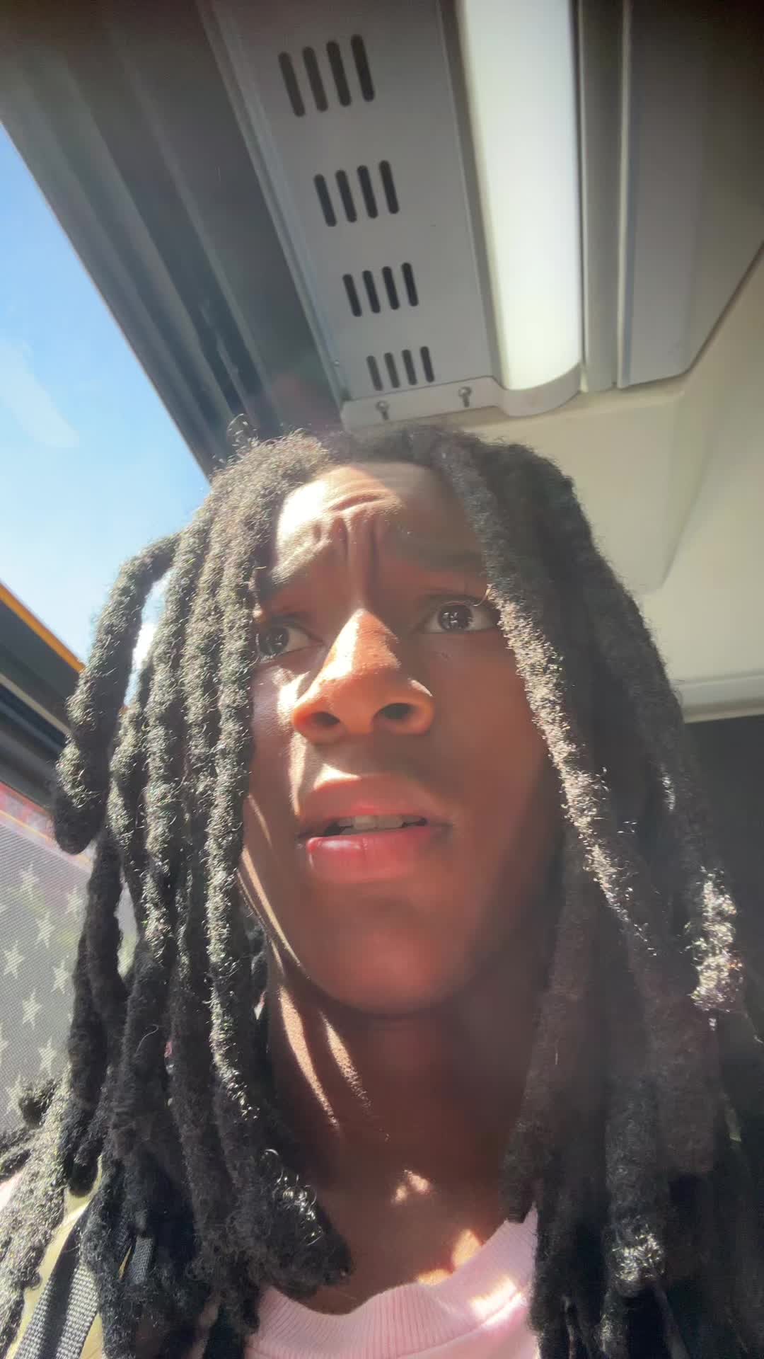 @Broitsbennet_