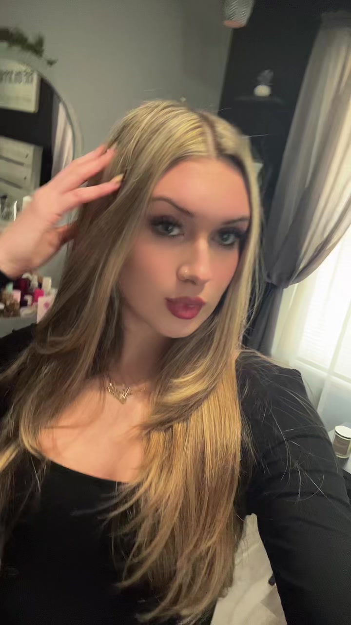 @alexia🦋.