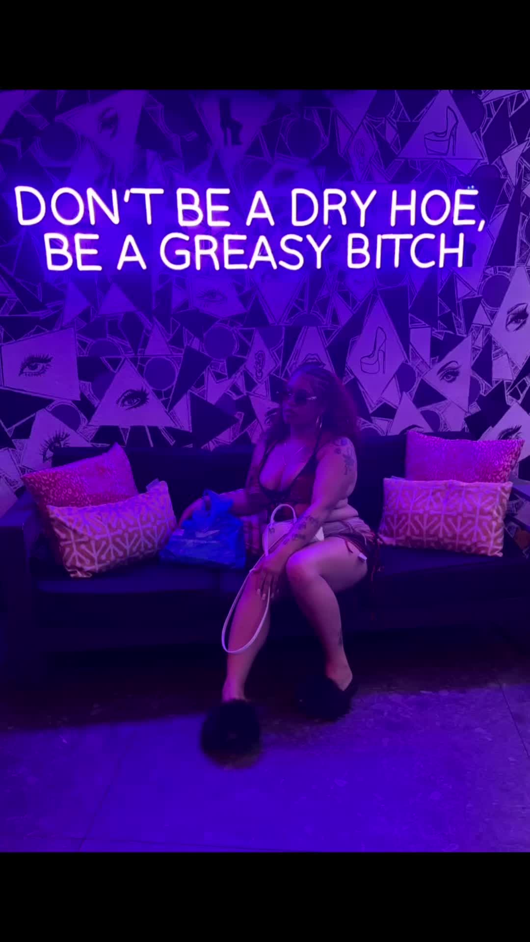 @lovesmesomedezi