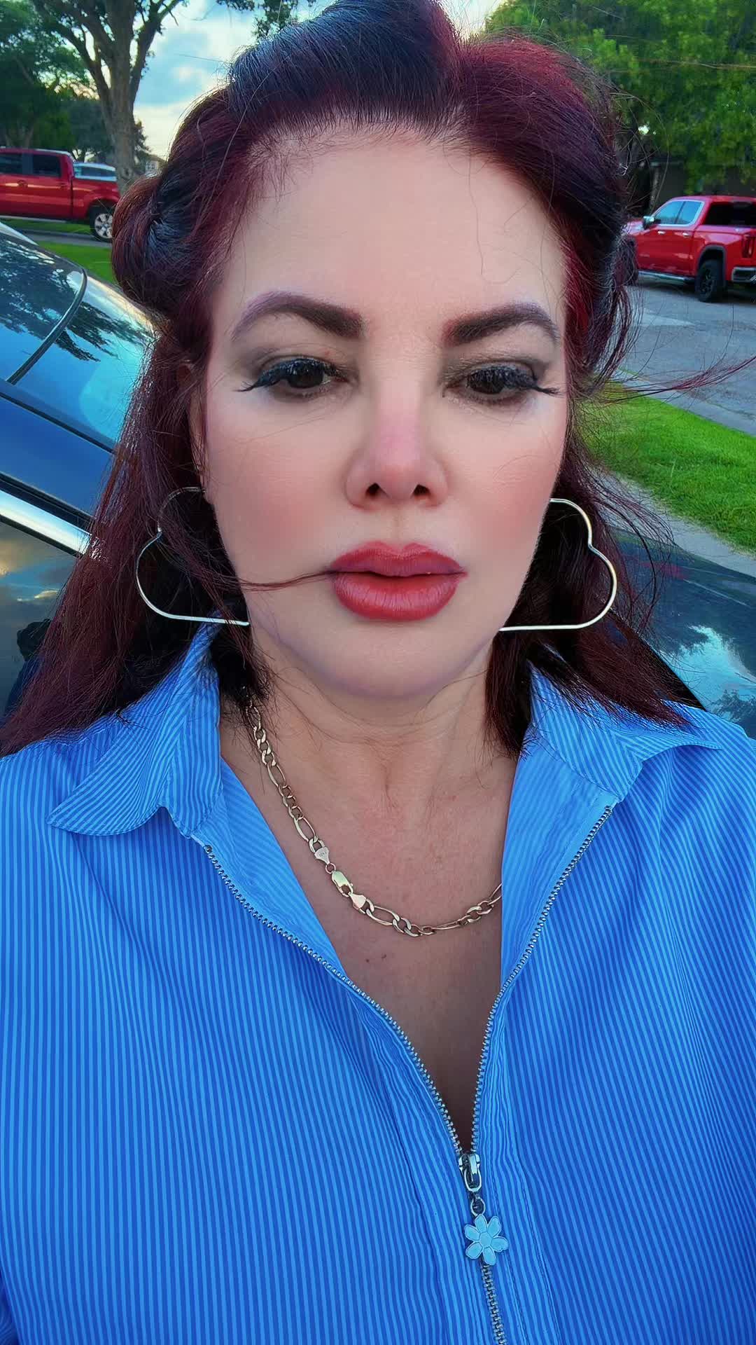 @Marisol