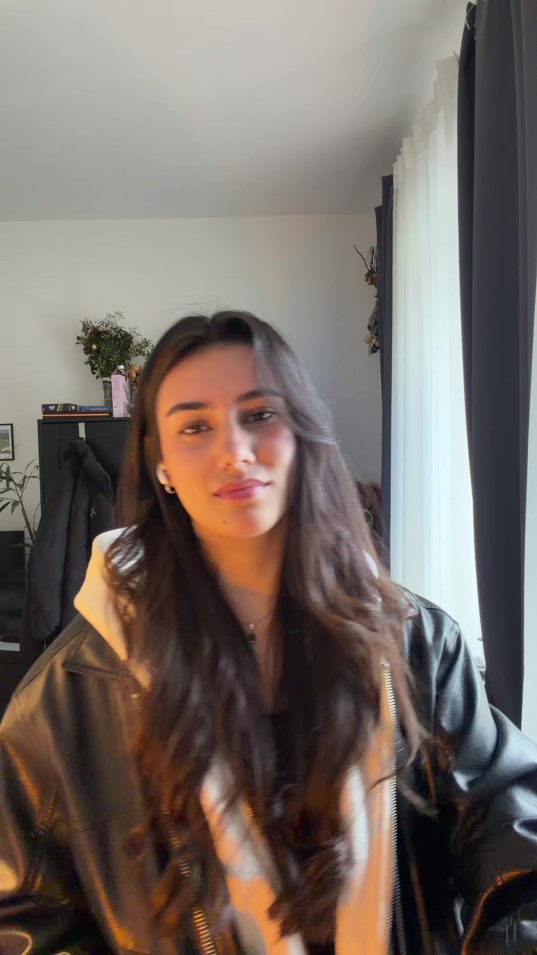 @Emi