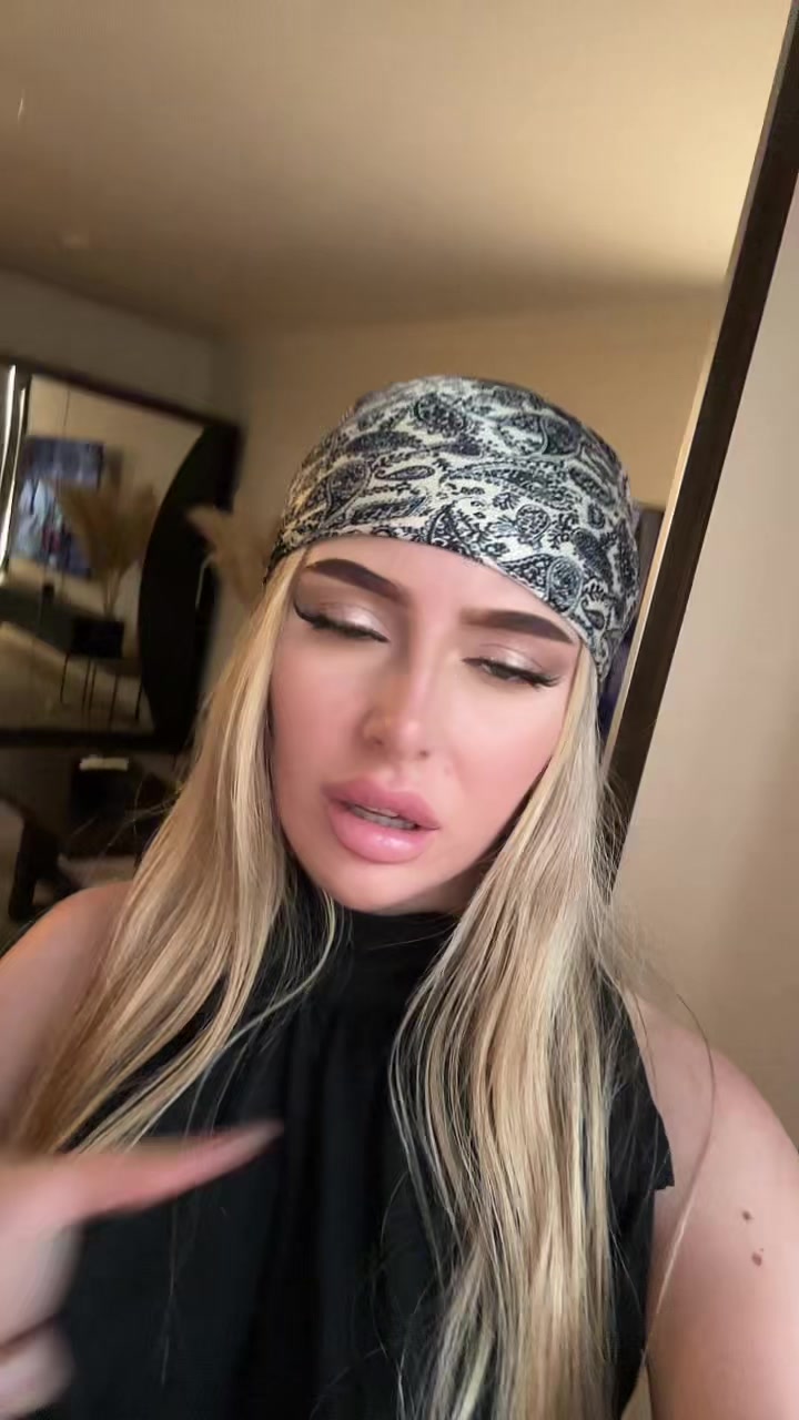 @sabrinaa