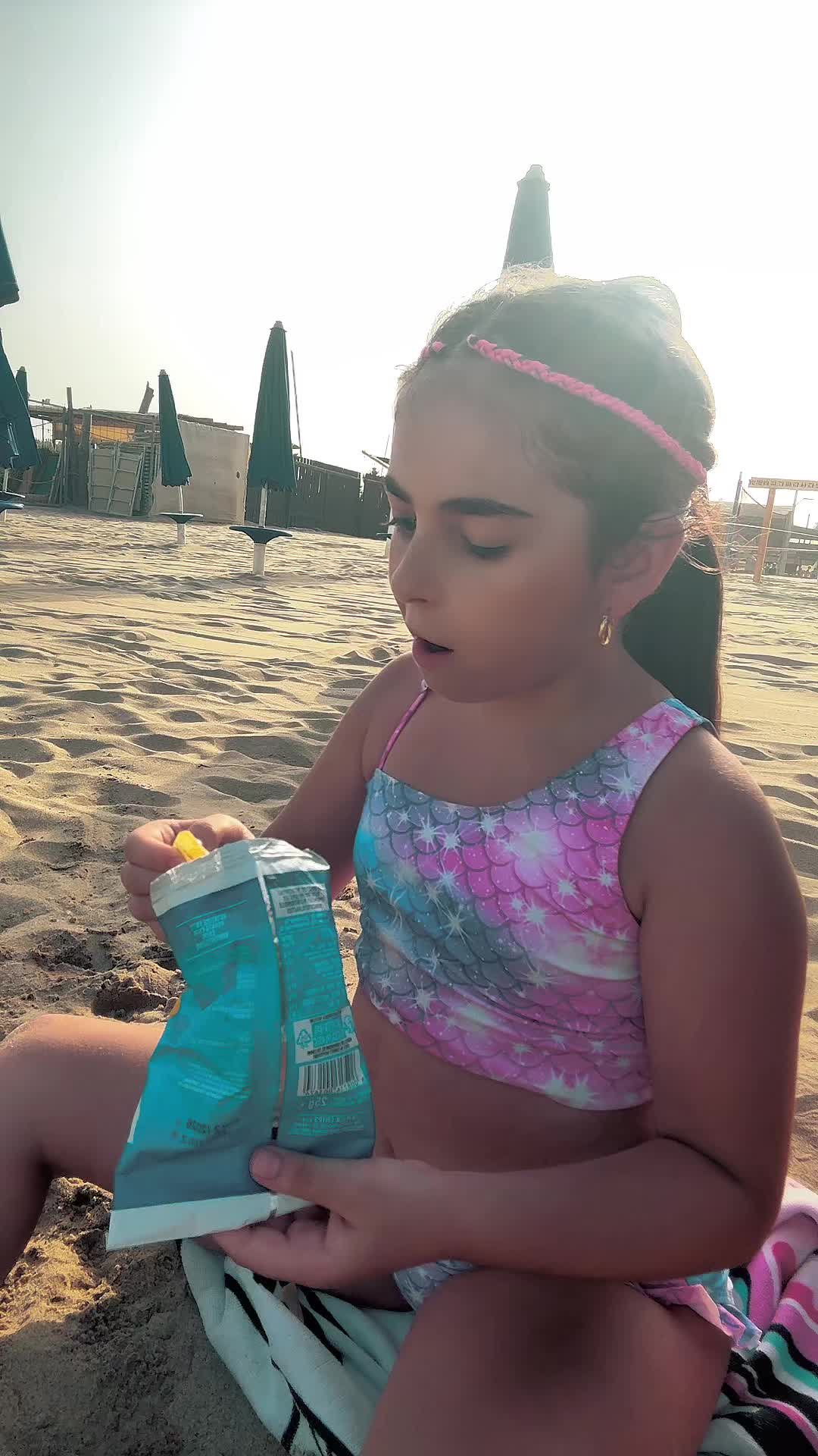 @𝓒𝓸𝓷𝓬𝔂 𝓜𝓲𝓬𝓱𝓲💘